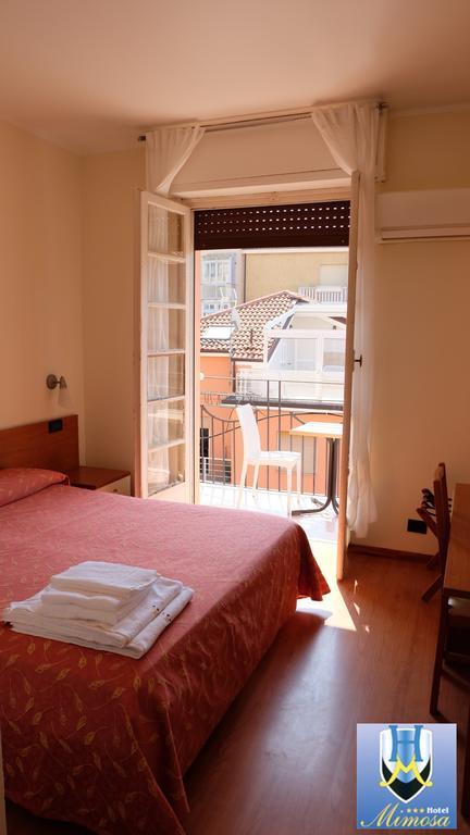 Mimosa Hotel